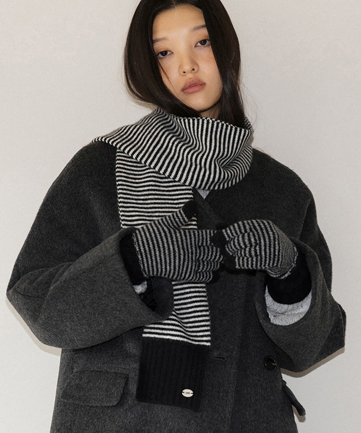 앤니즈(ANDNEEDS) Andneeds Stripe gloves (black)