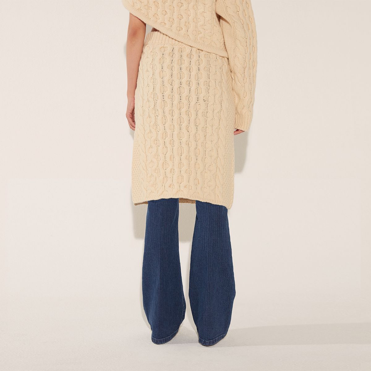 솔티페블(SALTY PEBBLE) FISHER SLIT SKIRT [CREAM]