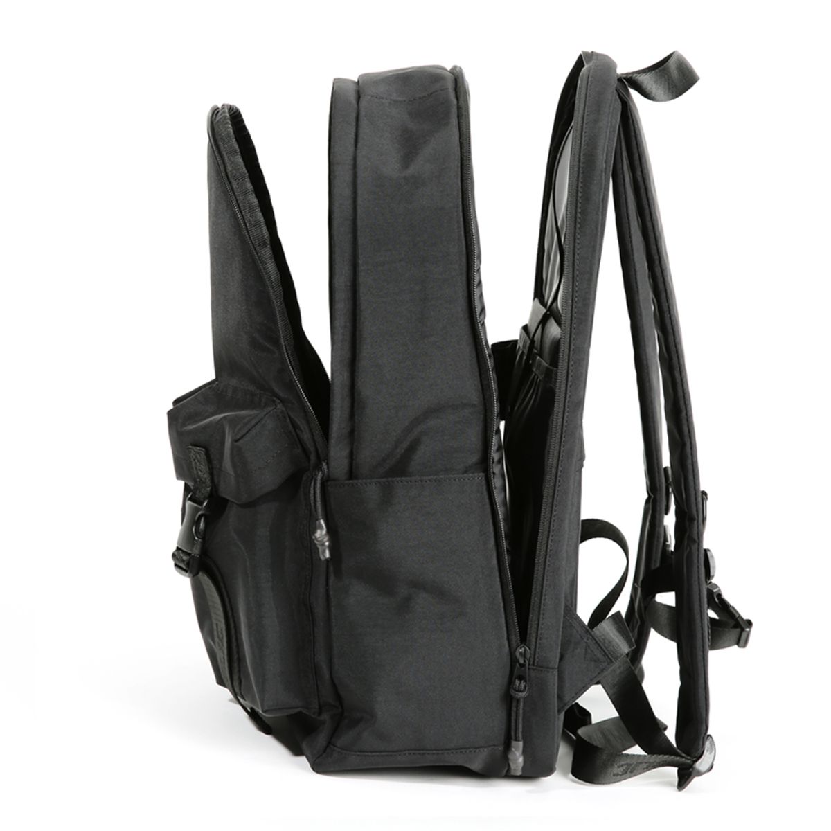 몬스터리퍼블릭(MONSTER REPUBLIC) HOVER TWO BUCKLE BACKPACK / BLACK
