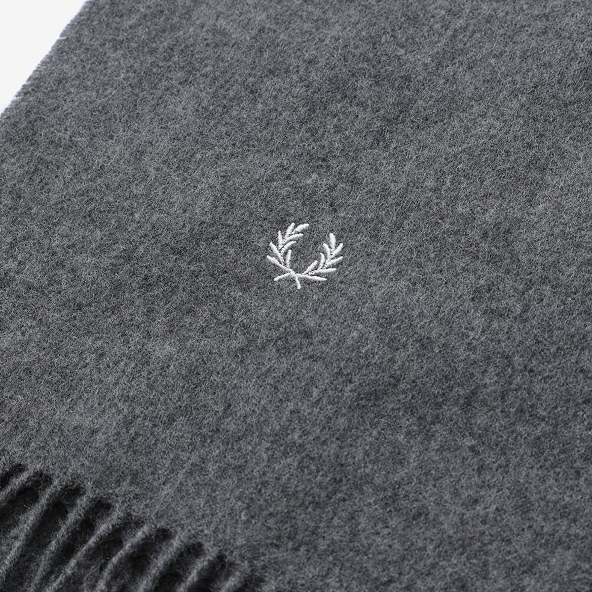 프레드페리(FRED PERRY) 램스울 스카프 (203) CFPU2334126-203