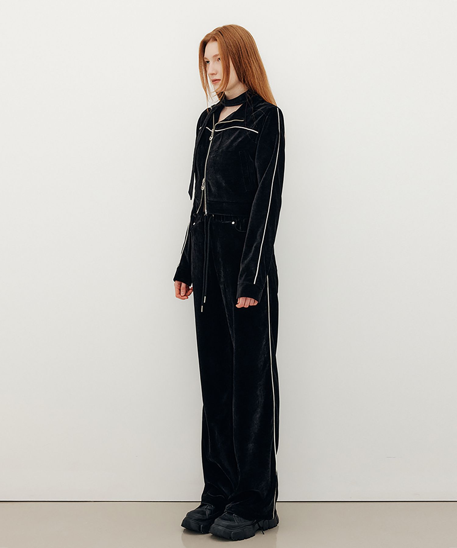MUSINSA | YUSE VELOUR PIPING WIDE TRACK PANTS - BLACK