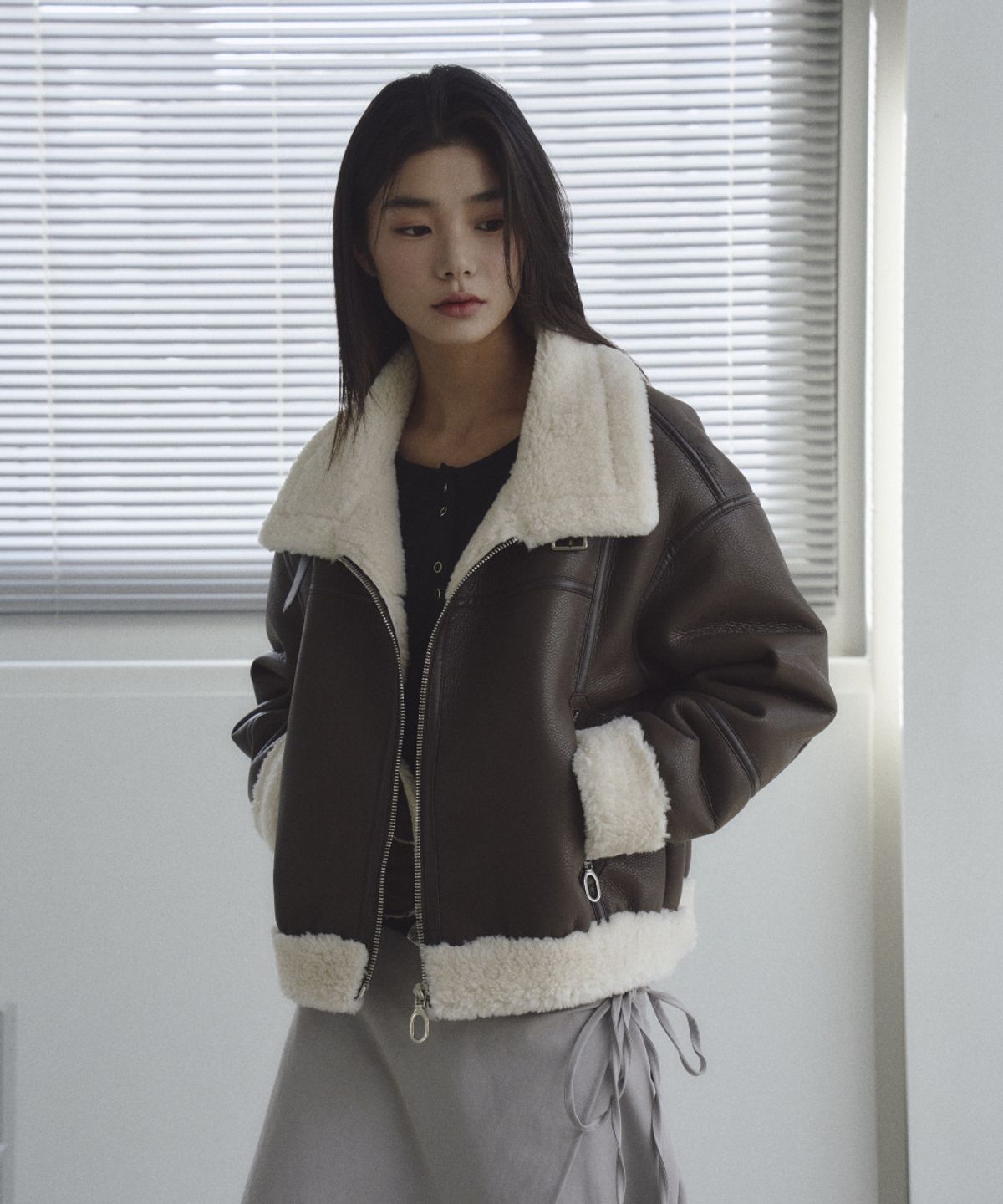 더그린랩(THE GREEN LAB) FAUX 퍼 하이넥 무스탕 쟈켓 [브라운/아이보리]
