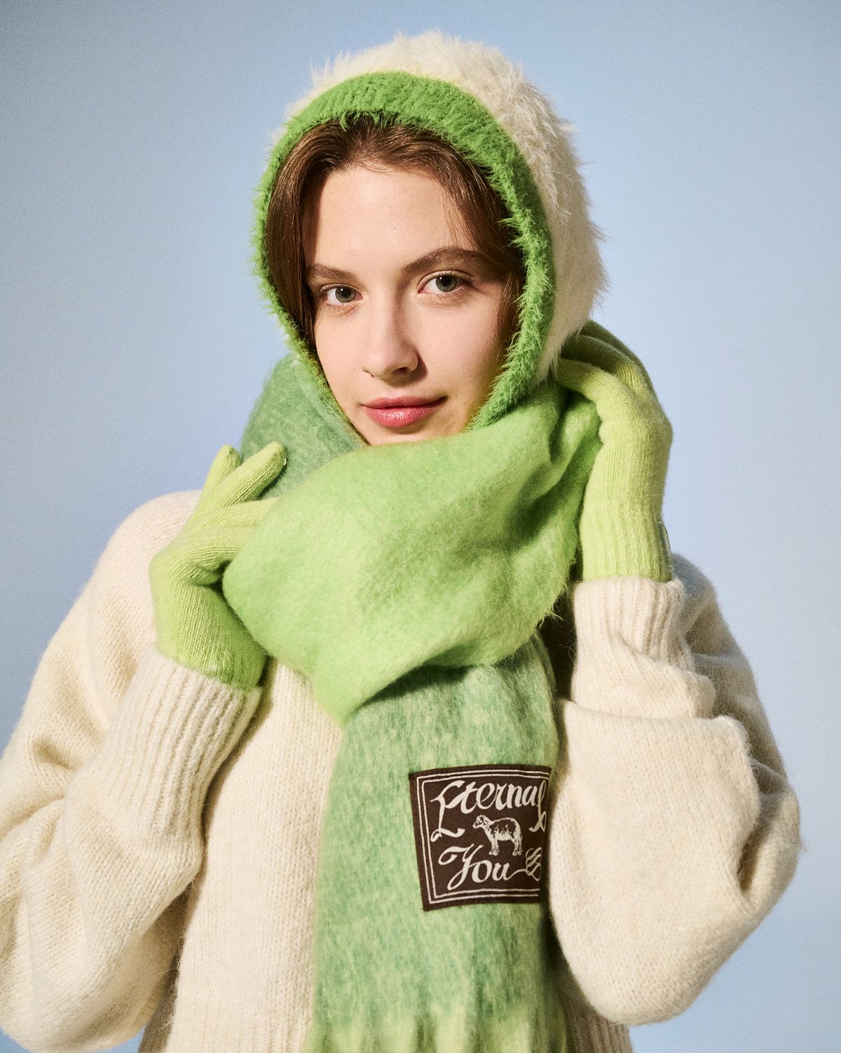 이터널유(ETERNALYOU) Cuello Green 모헤어 머플러