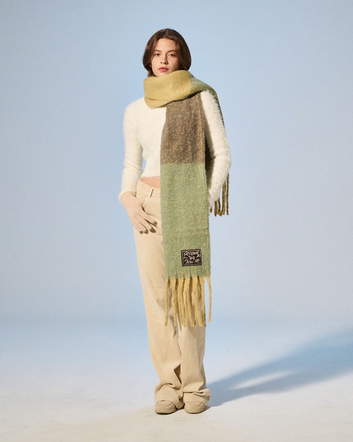 이터널유(ETERNALYOU) Cuello Olive green 모헤어 머플러