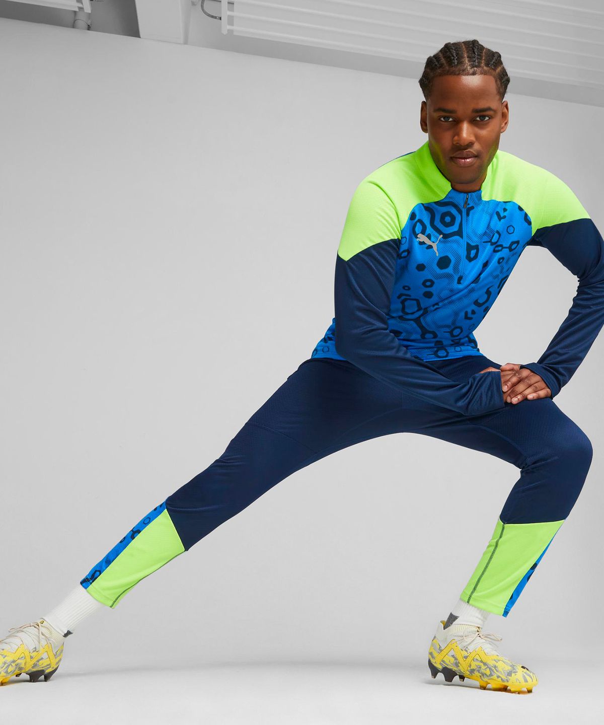 푸마(PUMA) FUTURE 얼티메이트 FG/AG