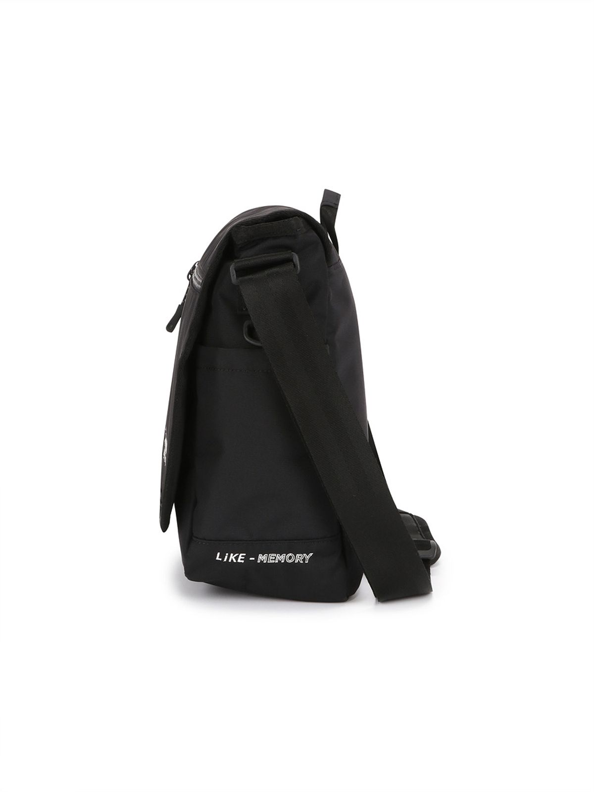 디스커버리 익스페디션(DISCOVERY EXPEDITION) 라이크 에어 메모리 메신저백 (BLACK)