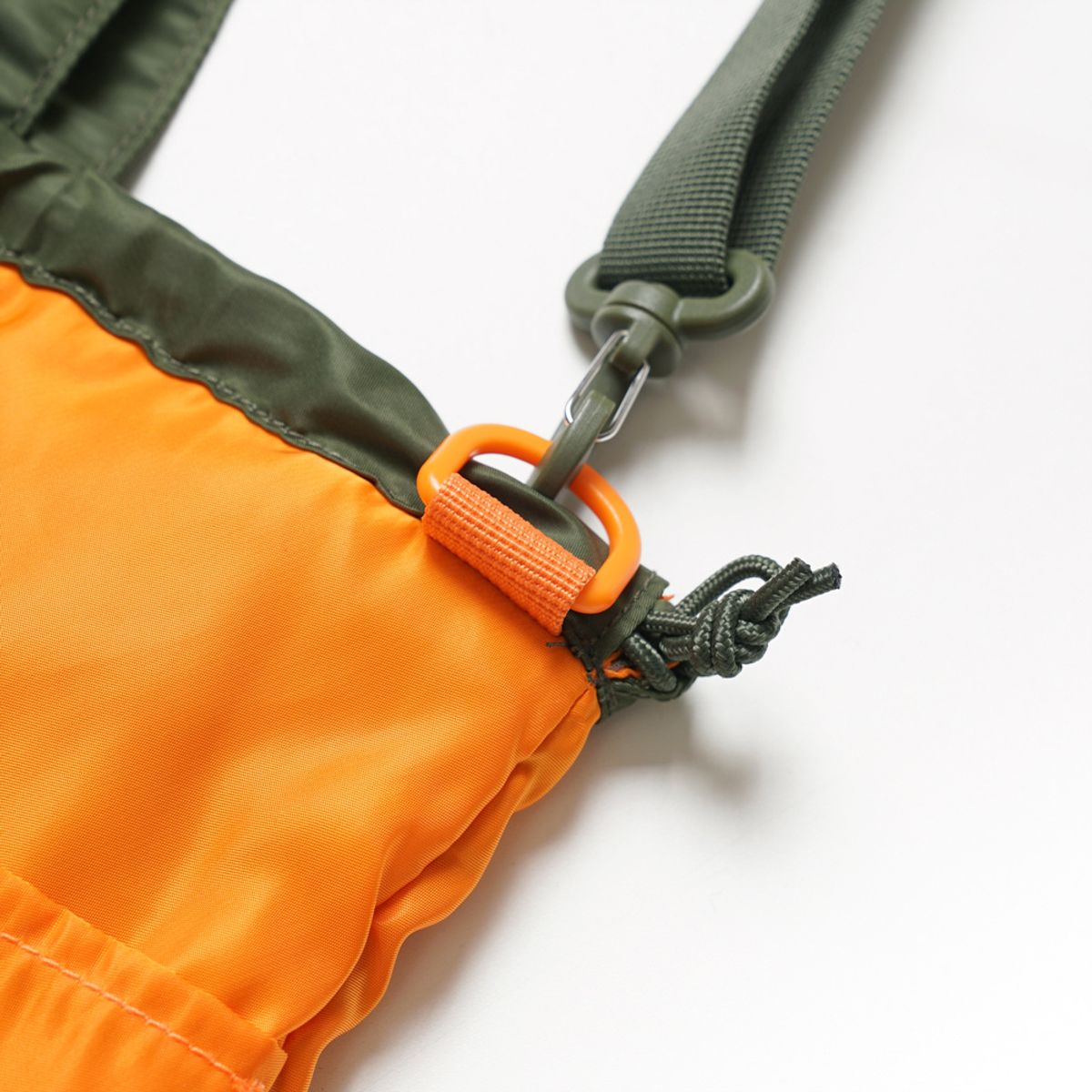 와이엠씨엘케이와이(YMCL KY) British Vehicle Crew Helmet Bag - Olive