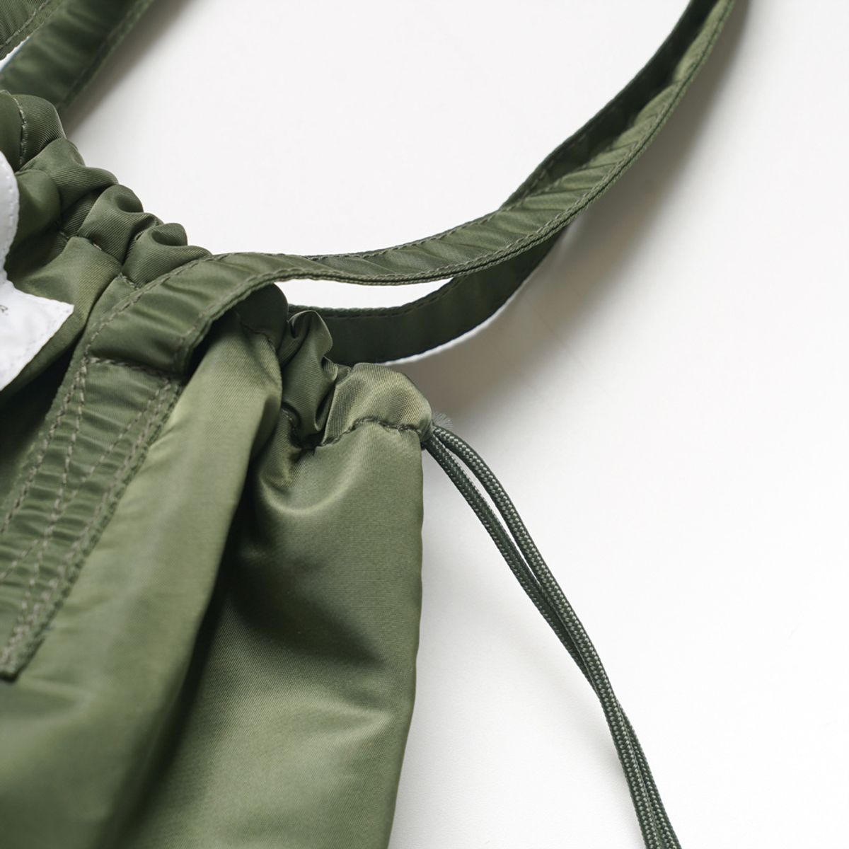 와이엠씨엘케이와이(YMCL KY) British Vehicle Crew Helmet Bag - Olive