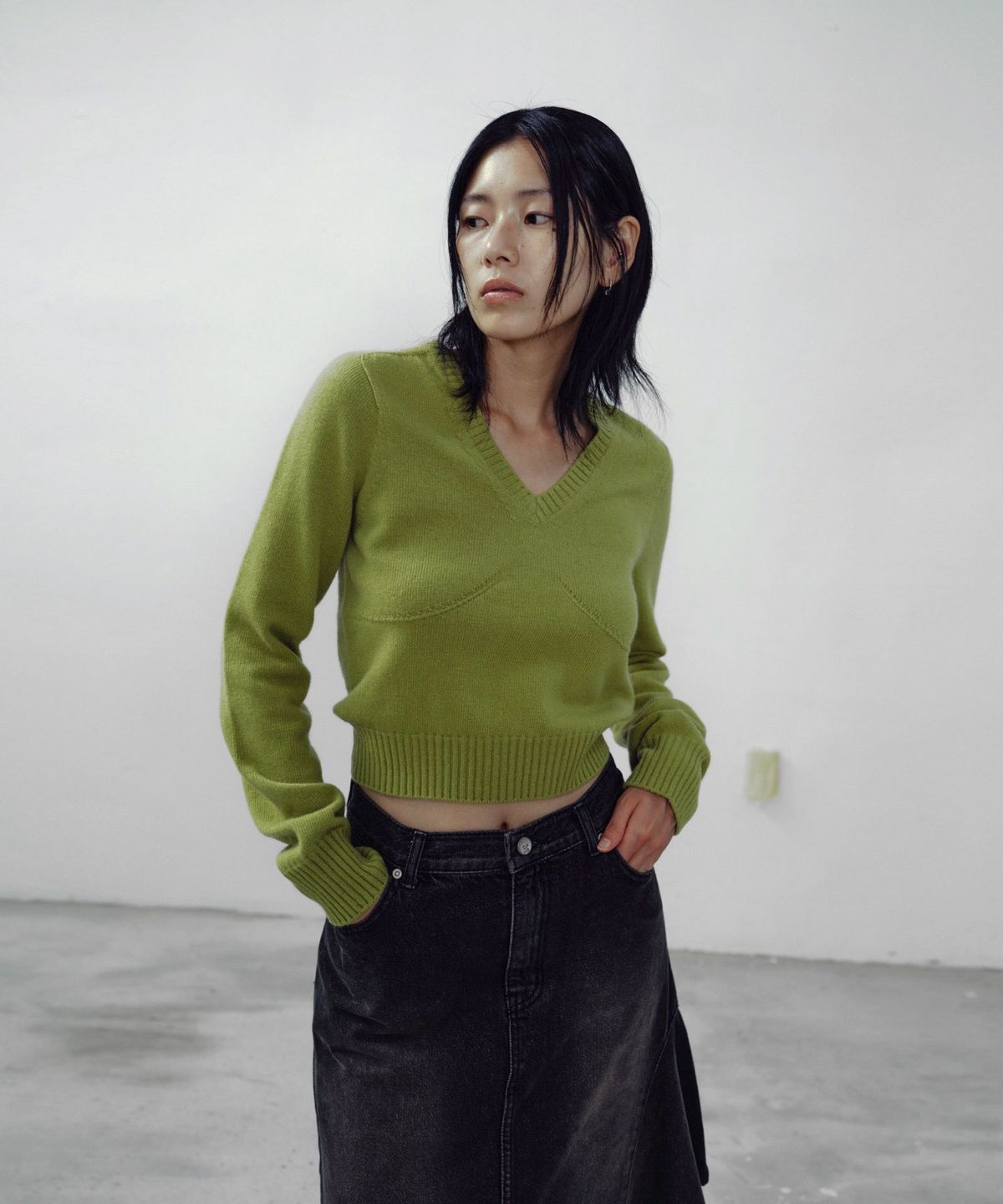 엔써이즈예스(ANSWER IS YES) Slub Edge V-neck Knit
