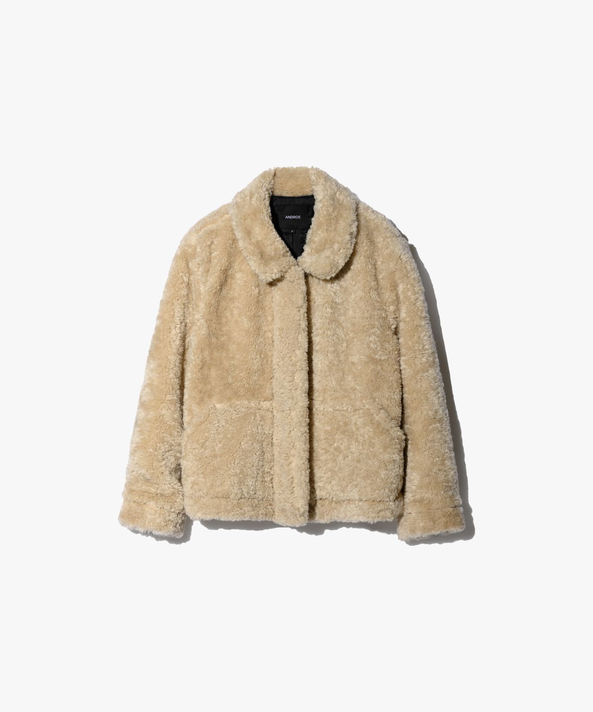 앤드로스(ANDROS) Spread Collar Shearling Jacket - Ivory