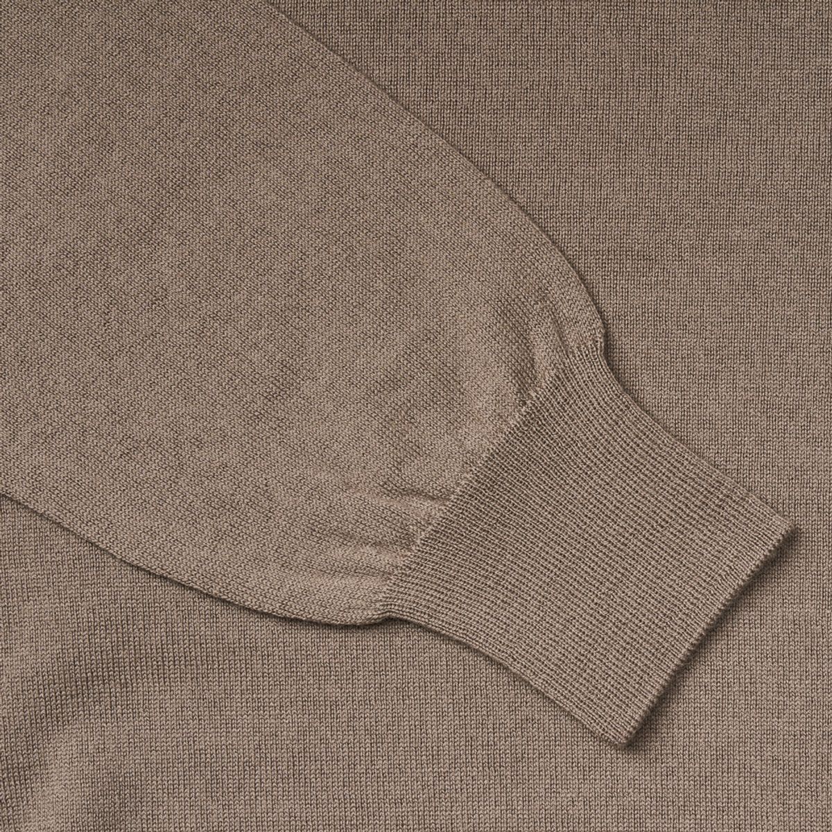 베르노(VERNO) Cashtouch crew-neck knit Khaki_Regular-fit