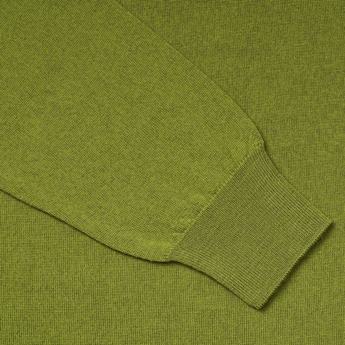 베르노(VERNO) Cashtouch crew-neck knit Green_Regular-fit