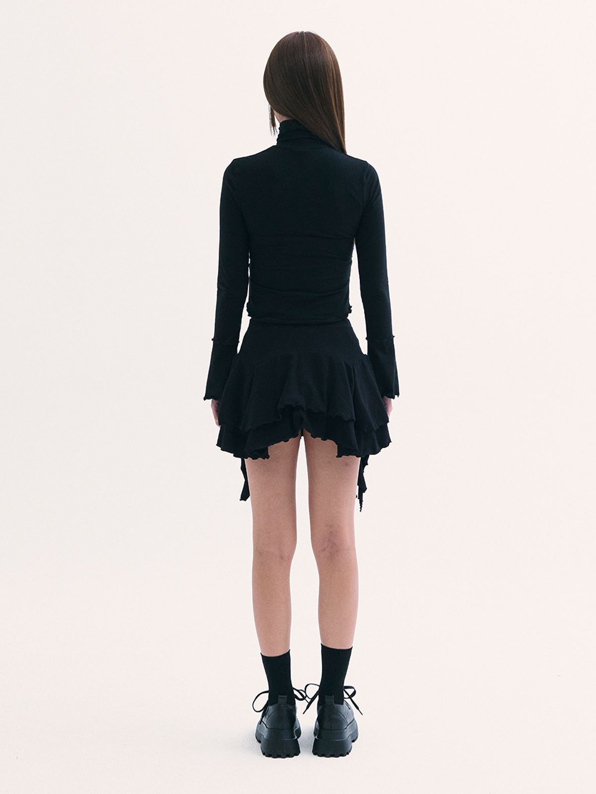 비에이블투(B ABLE TWO) Ophelia Top BLACK