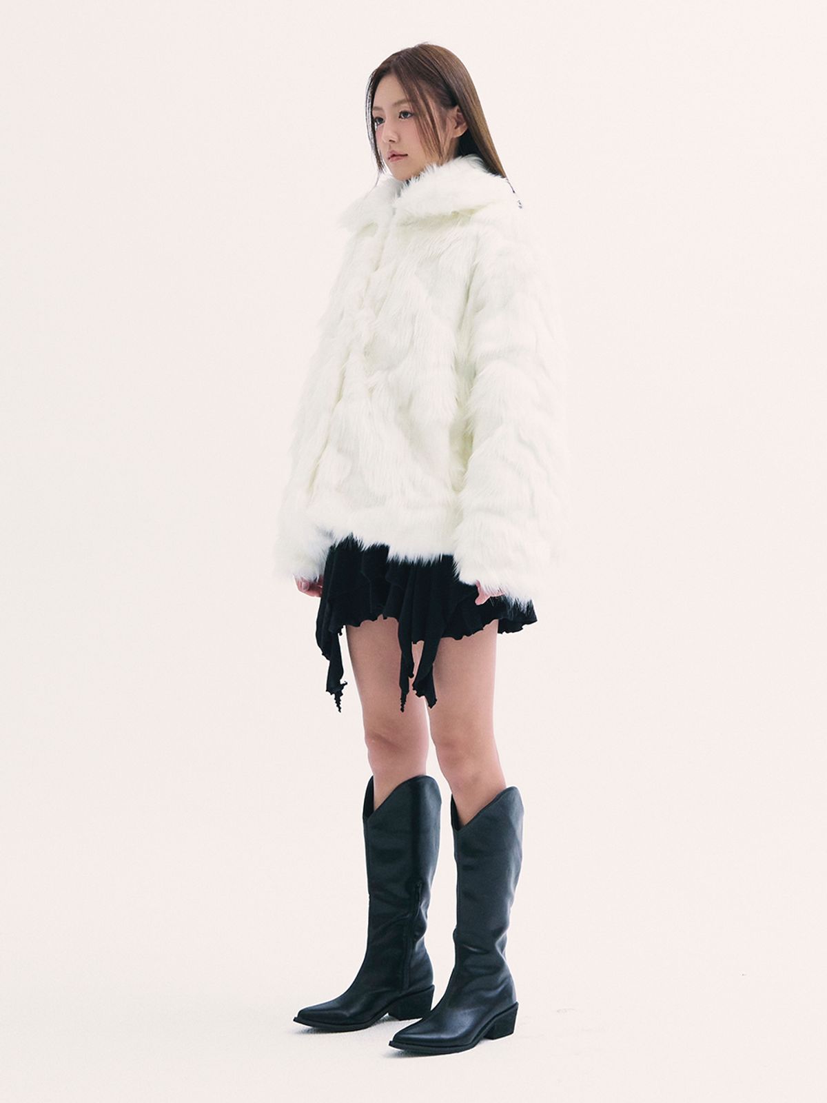 비에이블투(B ABLE TWO) Popo fur jacket WHITE
