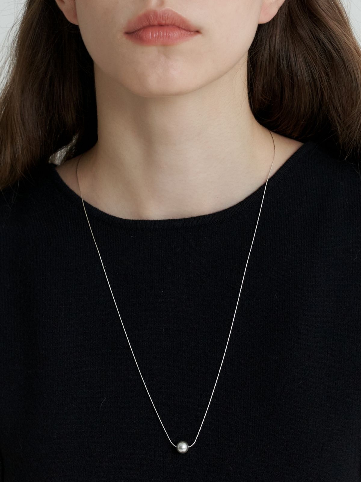 러브미몬스터(LOVE ME MONSTER) [Silver] Essential Pearl / Chain Long Necklace 8mm (L233MNK060)
