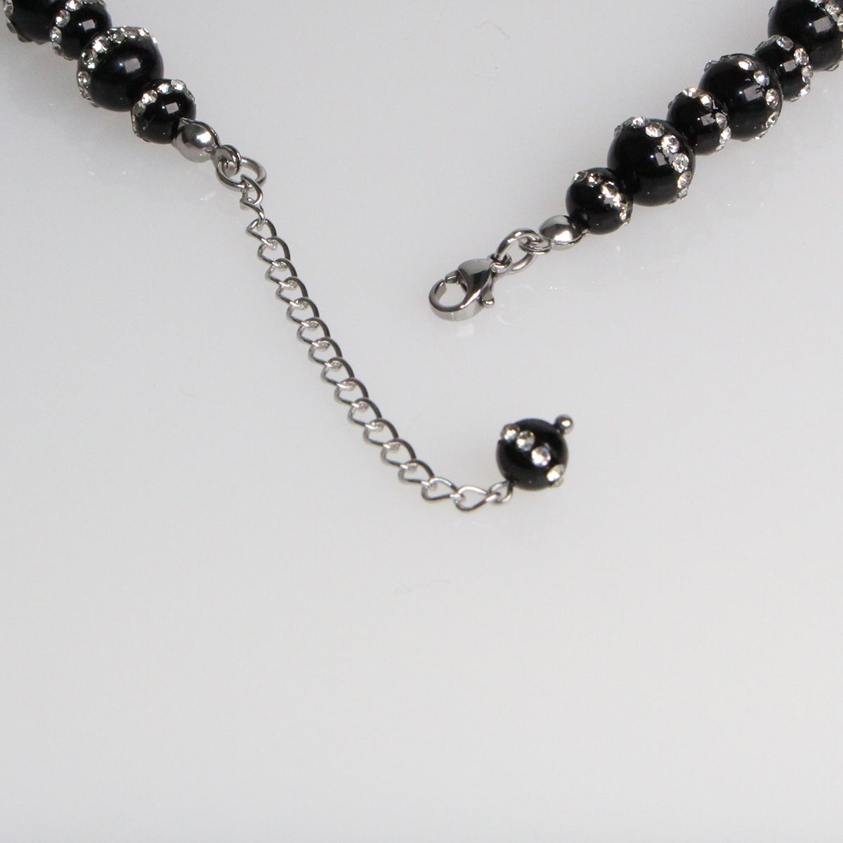 비엔베투(Bien Vetu) 8mm X 6mm 오닉스 파베세팅 레이어드 목걸이