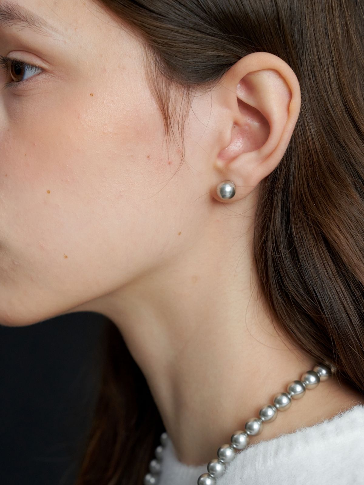 러브미몬스터(LOVE ME MONSTER) Essential Pearl Earrings 8mm (L233MER010)