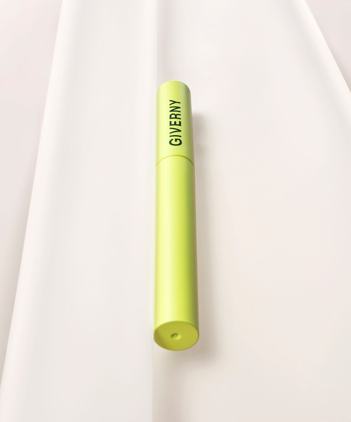 지베르니(GIVERNY) 밀착 센서티브 롱래쉬 마스카라