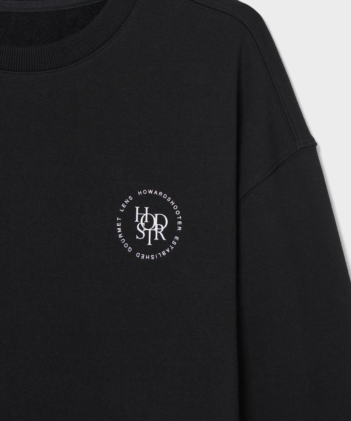 하워드슈터(HOWARDSHOOTER) HS CIRCLE LOGO SWEATSHIRT black