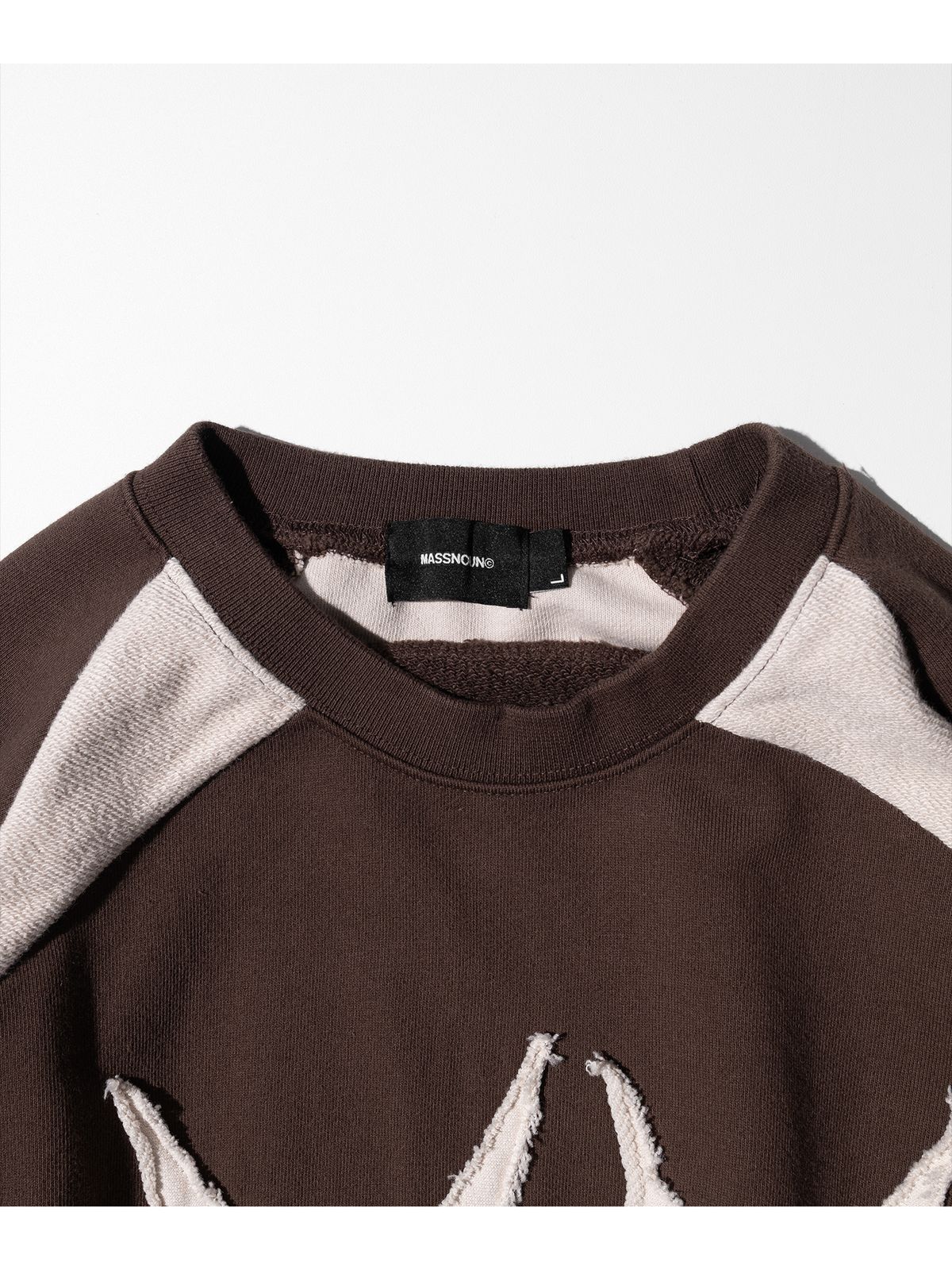 매스노운(MASSNOUN) MN DART SPORTY REVERSE SWEAT SHIRTS MFHCR001-BR