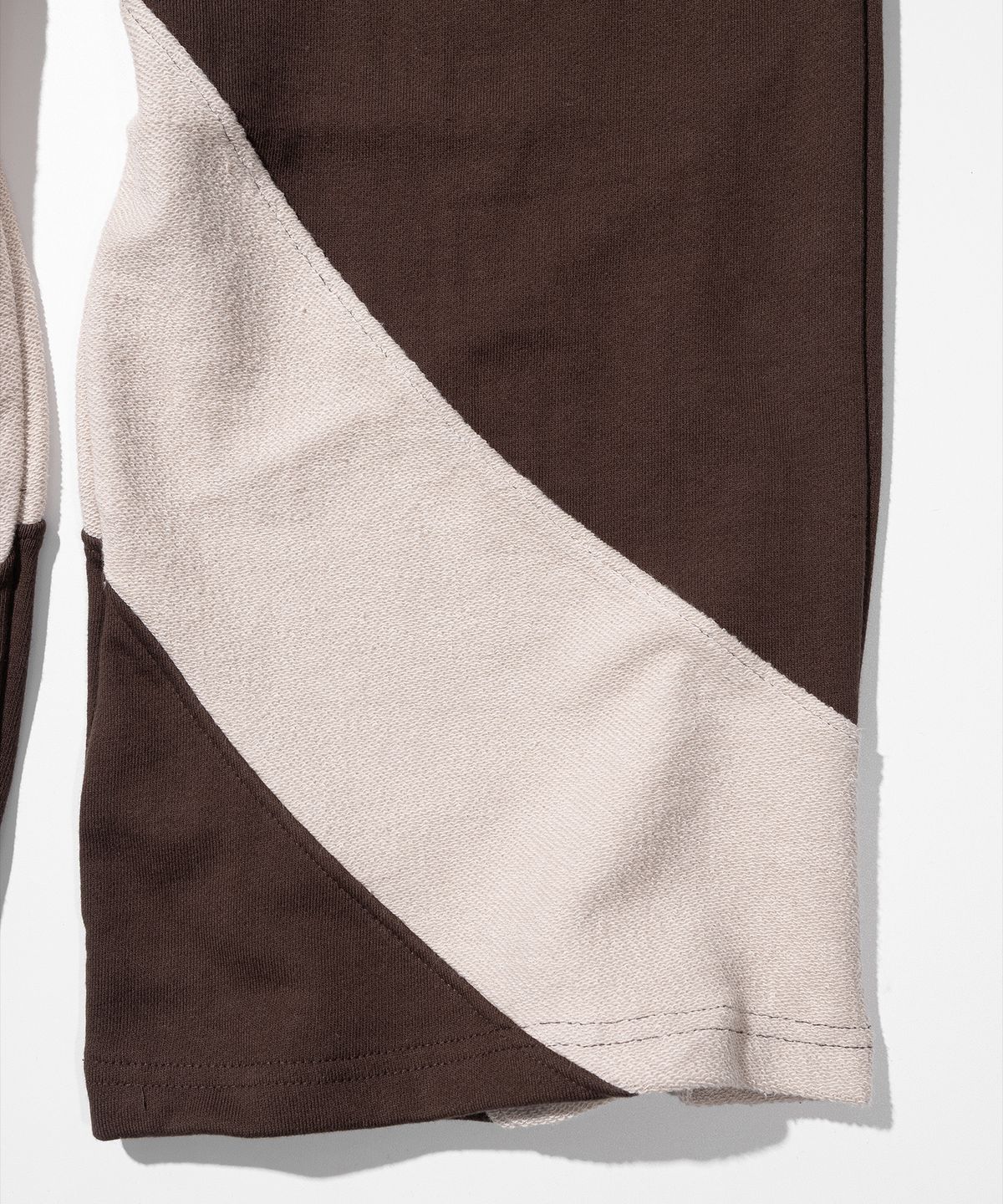 매스노운(MASSNOUN) TWIST REVERSE TRAINING PANTS MFHTP001-BR