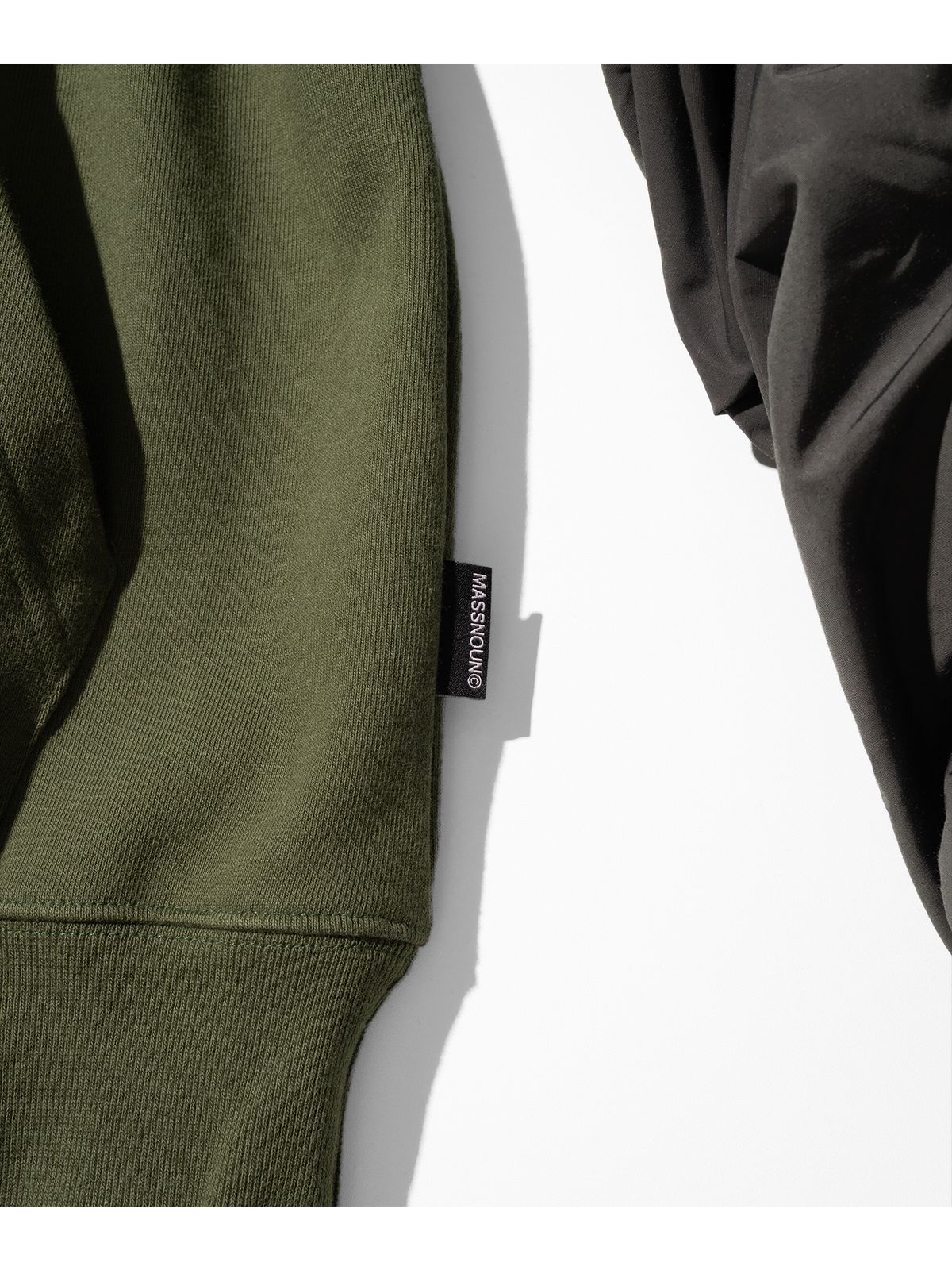 매스노운(MASSNOUN) BELINE PUCKERING HOODIE MFHHD006-KK
