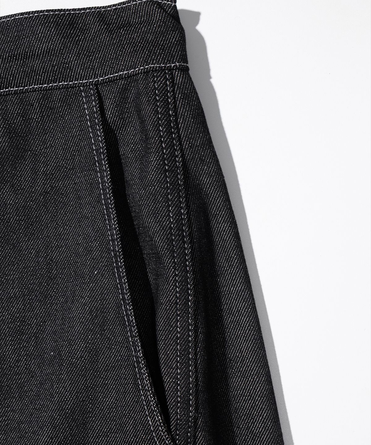 매스노운(MASSNOUN) CURVED BALLOON DENIM MFHJP001-BK