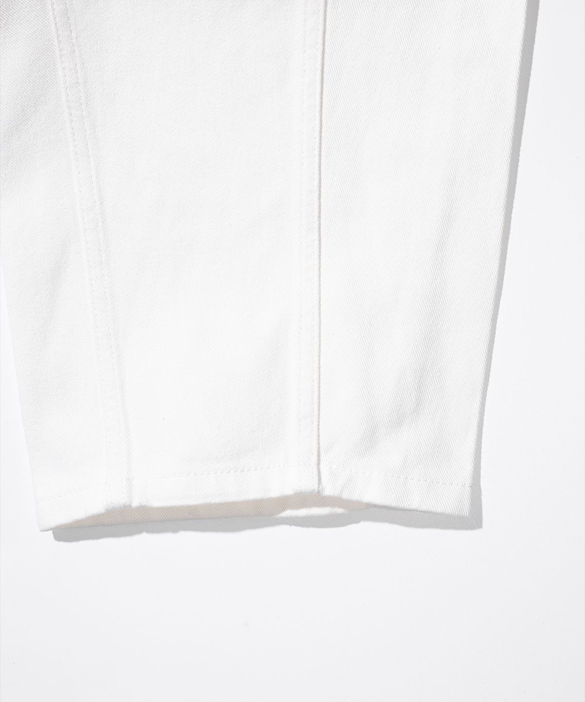 매스노운(MASSNOUN) CURVED BALLOON DENIM MFHJP001-WT
