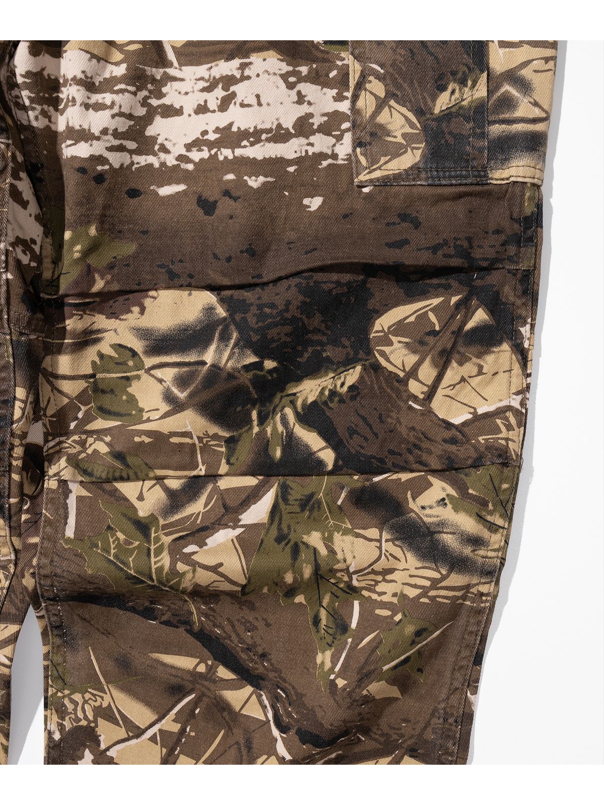 매스노운(MASSNOUN) M51 TREE CAMO STRING CARGO PANTS MFHCP004-KK