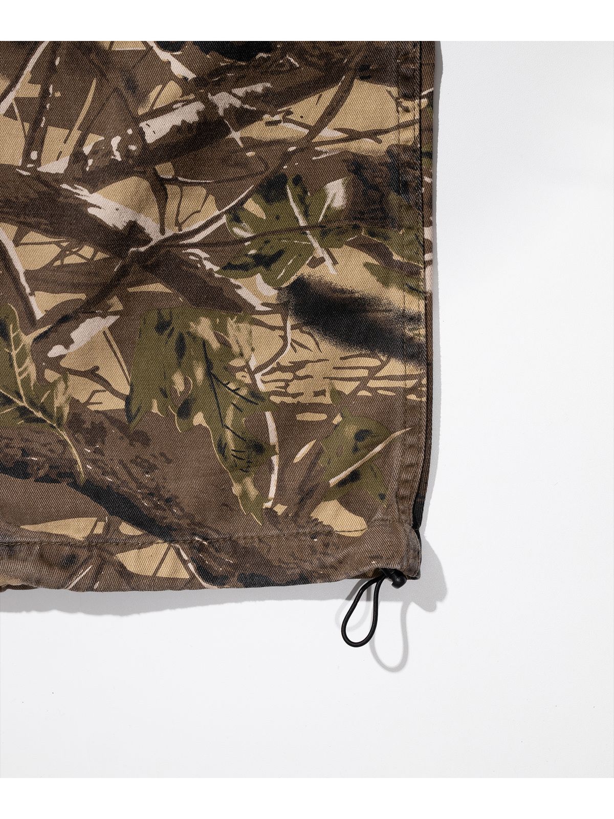 매스노운(MASSNOUN) M51 TREE CAMO STRING CARGO PANTS MFHCP004-KK