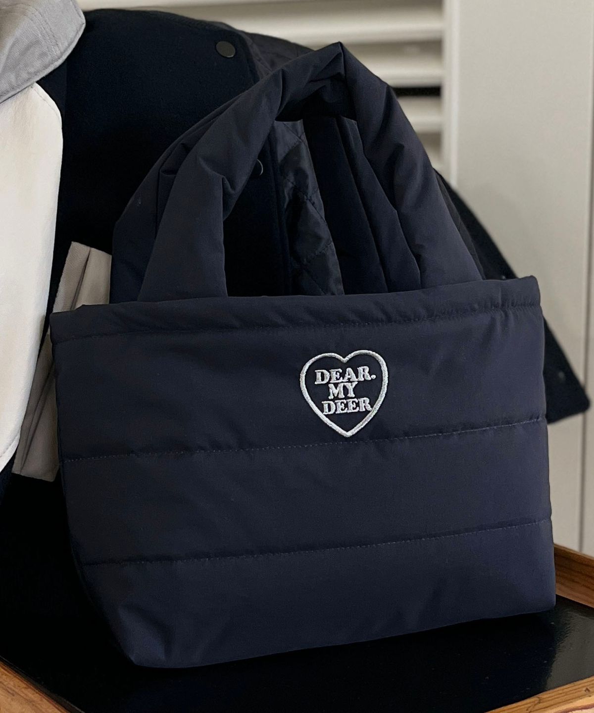 디어마이디어(DEARMYDEER) 방수) Padding tote bag_black