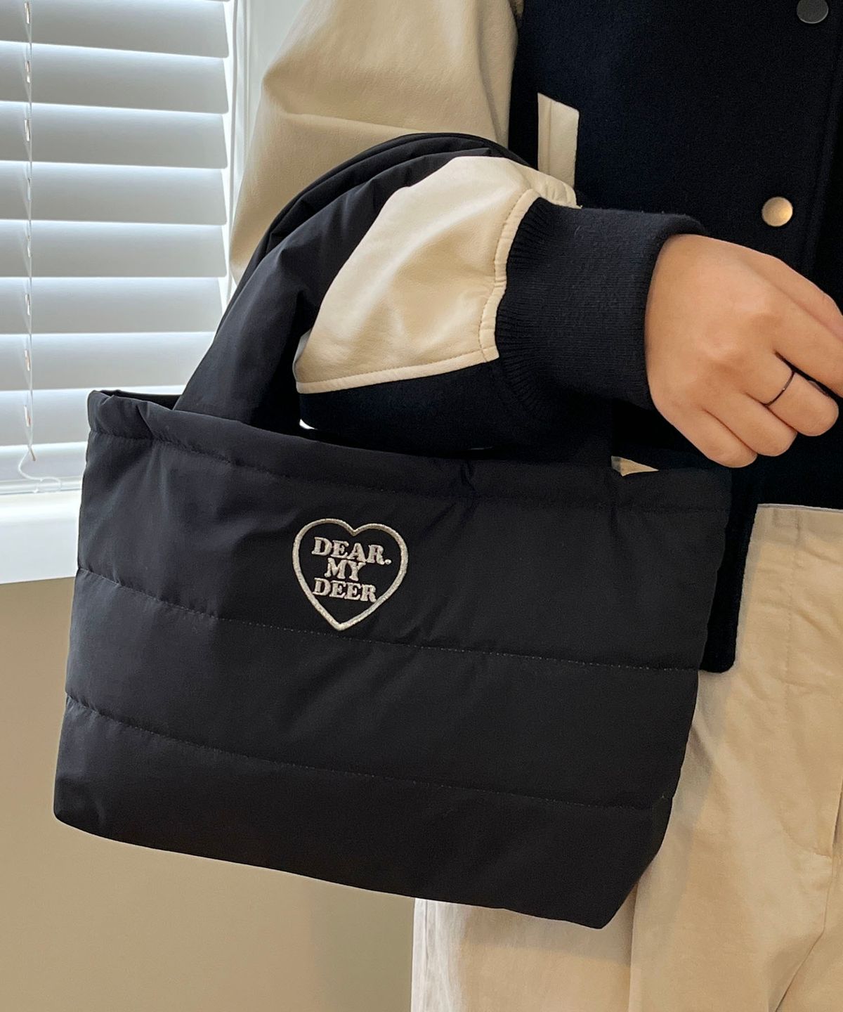 디어마이디어(DEARMYDEER) 방수) Padding tote bag_black