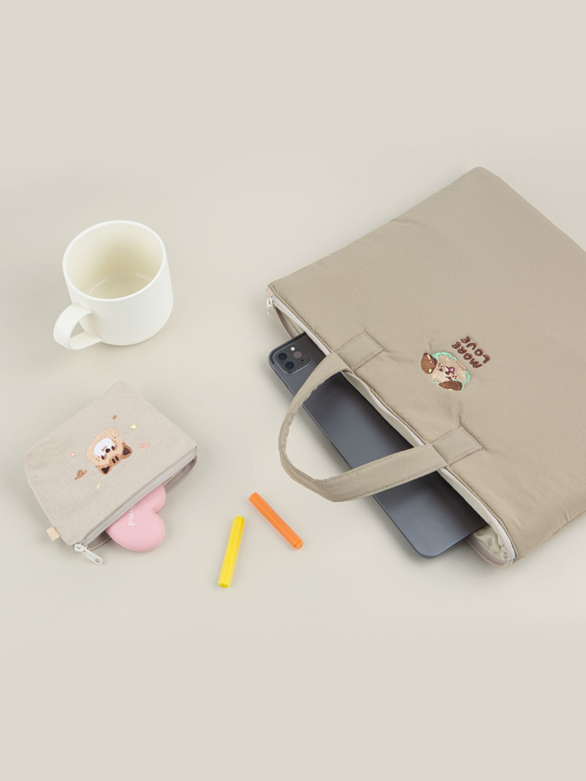 올뉴프레임(ALL NEW FRAME) Airy Laptop Bag - 포코리프렌즈 (13/15인치)