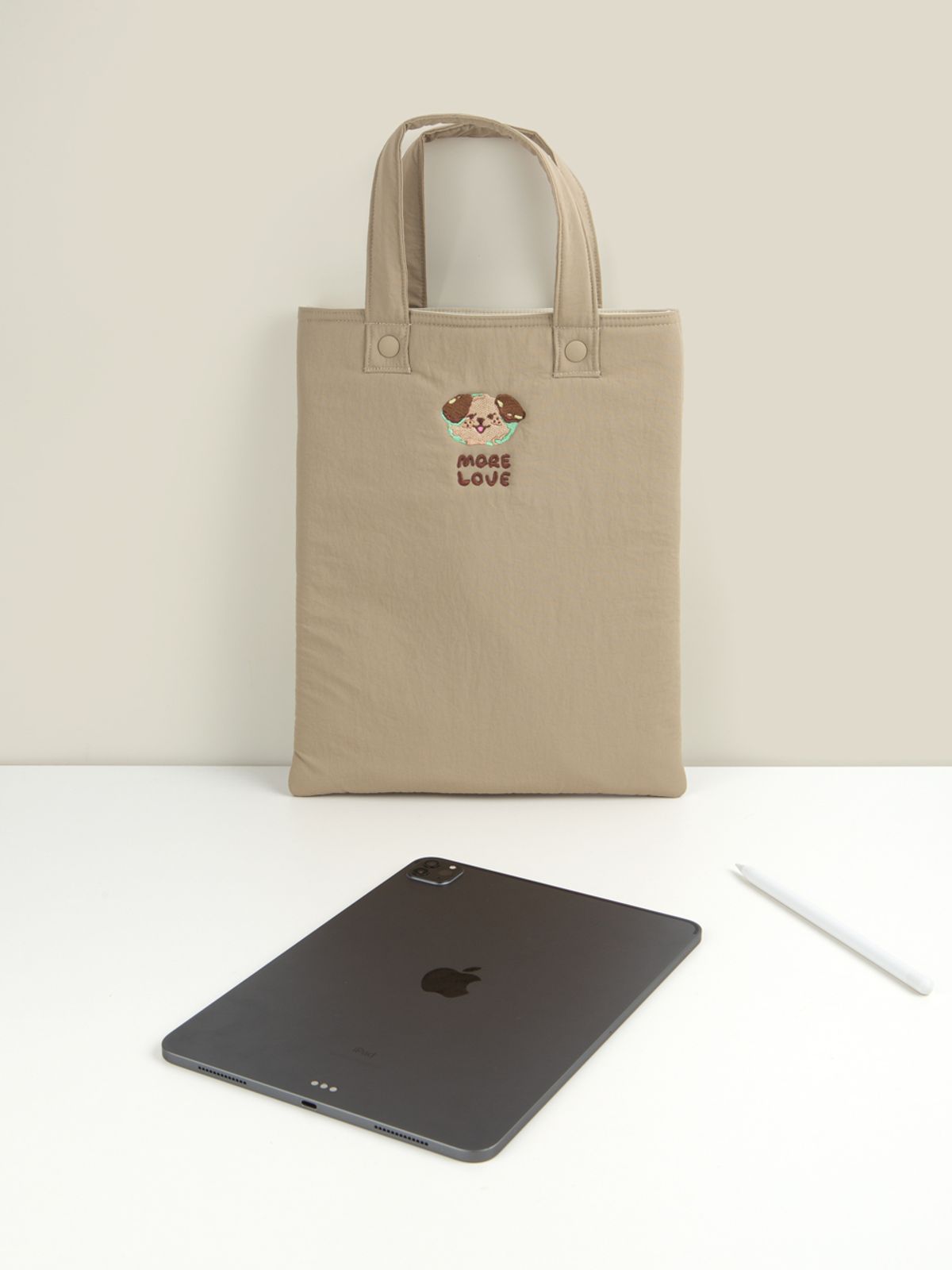 올뉴프레임(ALL NEW FRAME) Airy Laptop Bag - 포코리프렌즈 (11인치)