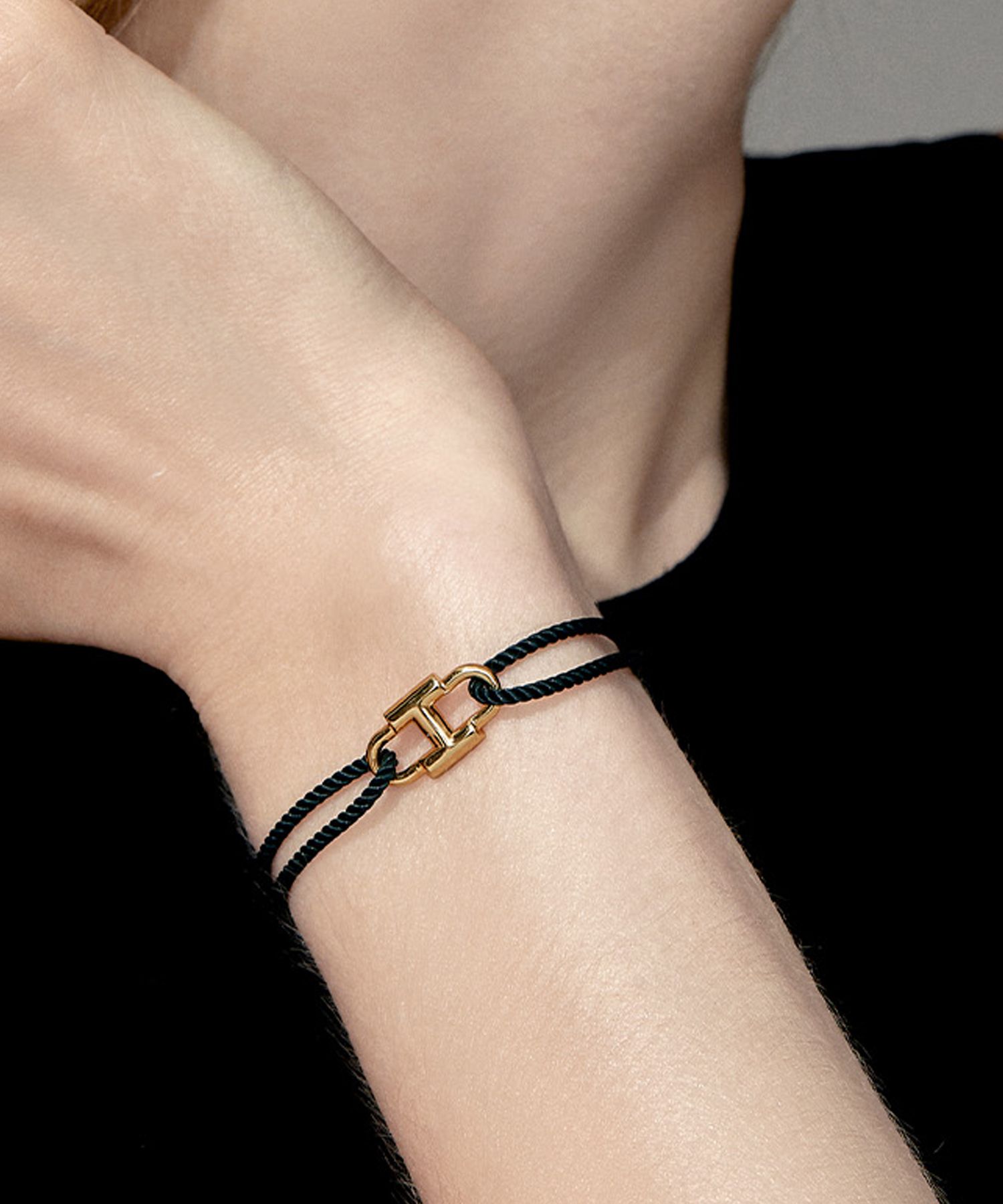 アクセサリー Hyeres Lor NameSilverBoldChainBracelet MUSINSA公式 | HYERES-LOR エリッテ シルバーエンブレムストリング