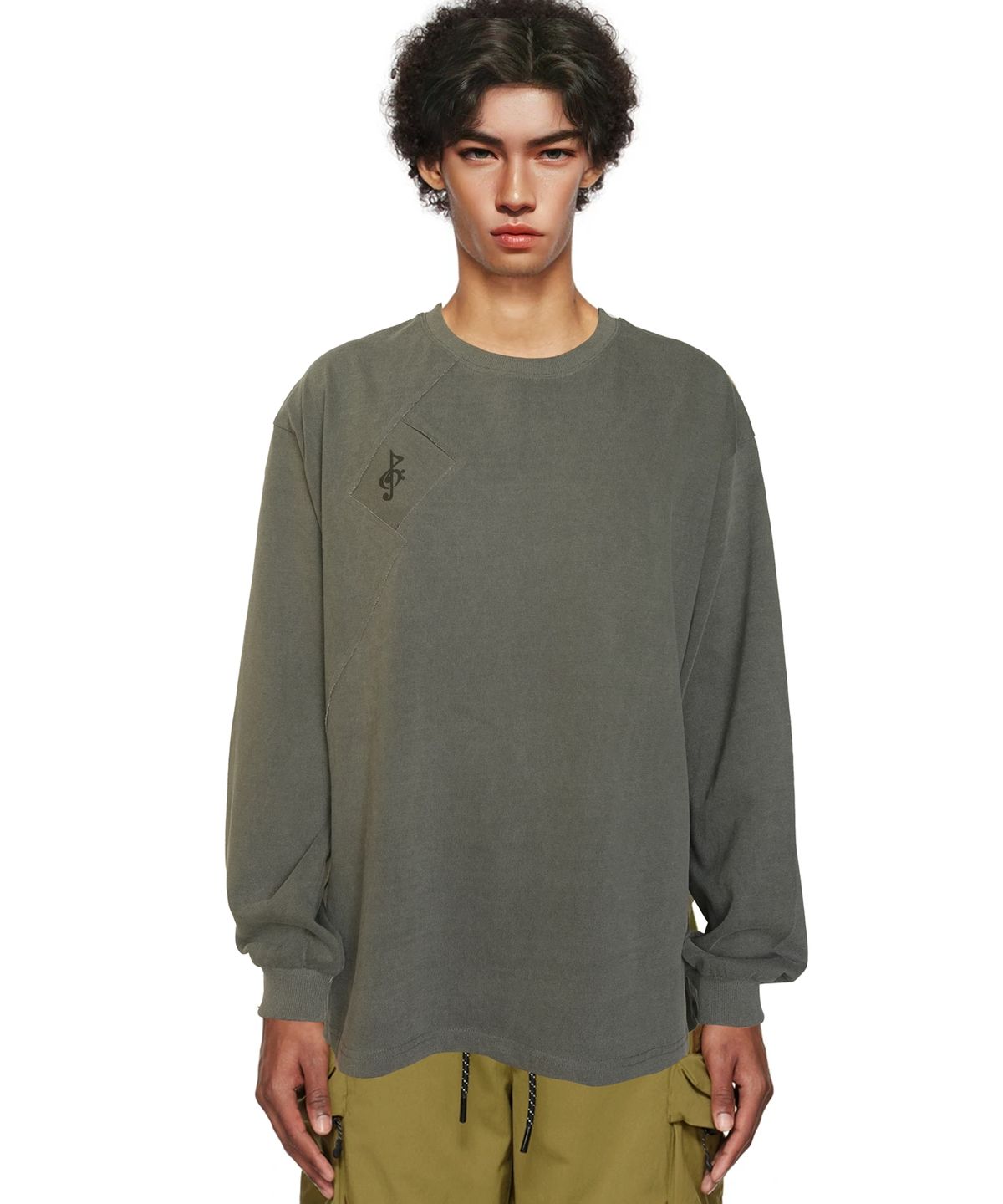 2113 스튜디오(2113 STUDIO) Ep.6 Long sleeve Music logo slash cut Dark grey top No.14