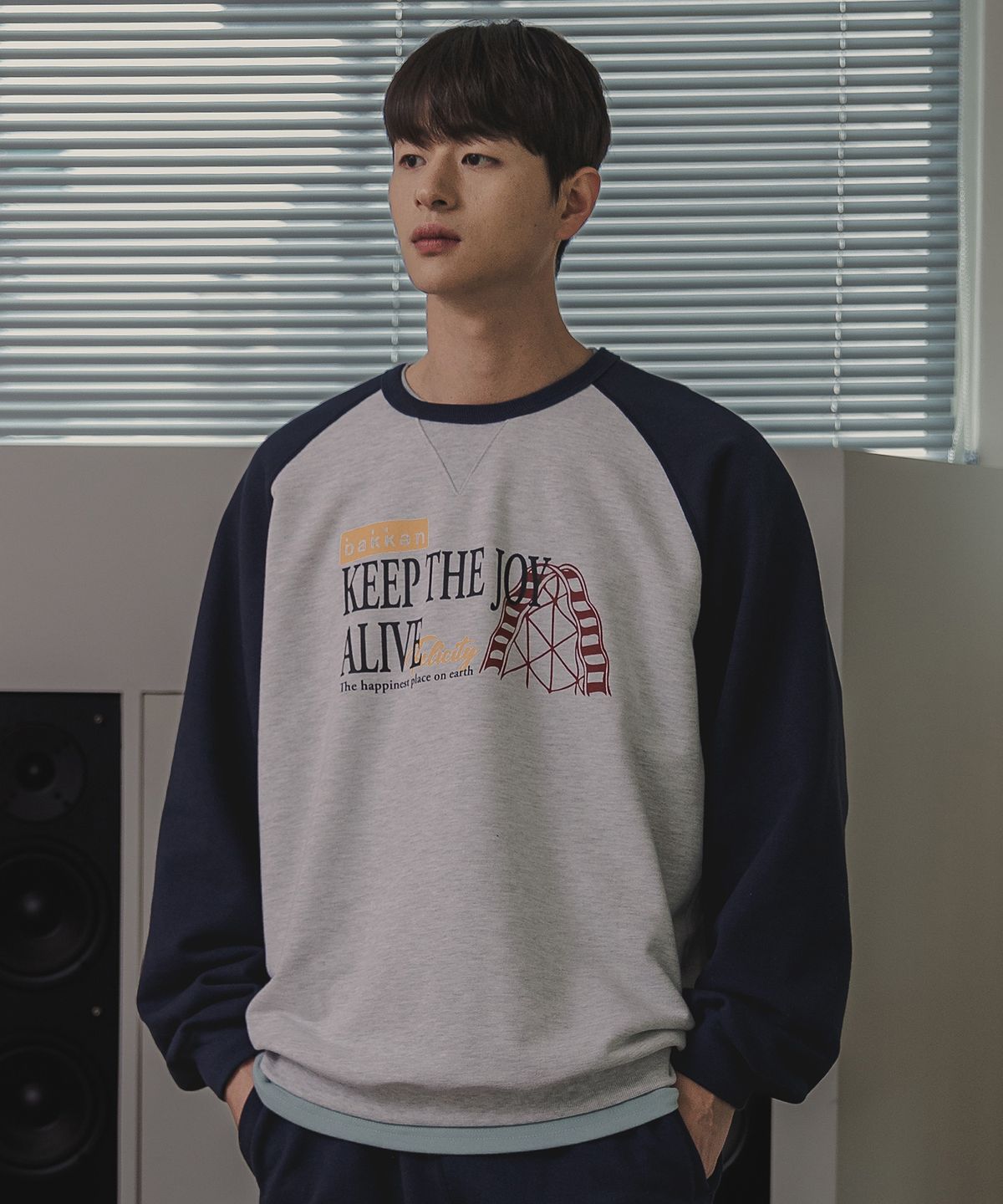 바켄(BAKKEN) Keep The Joy Alive 래글런 스웨트셔츠 BK5987_멜란지화이트