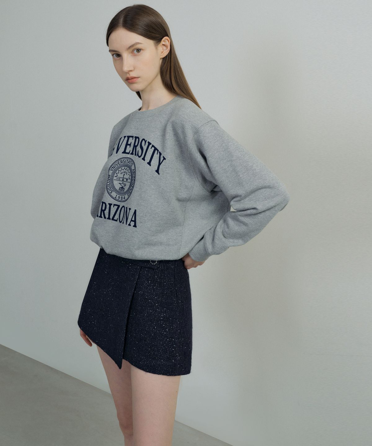 오떼뜨(OCTETTE) PEARL TWEED LOW RISE SHORTS