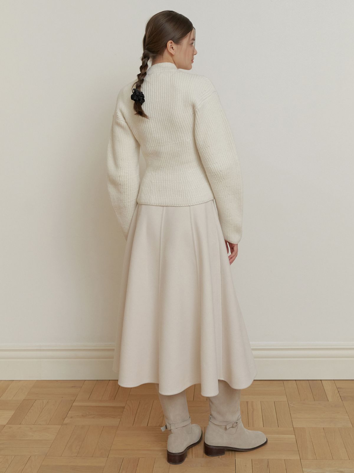리엘(RE L) Peony volume knit (ivory)