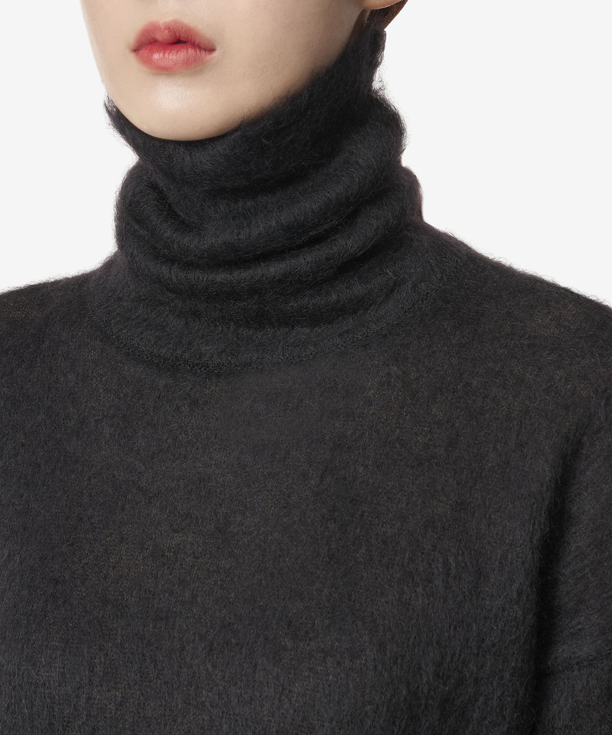 생로랑(SAINT LAURENT) 모헤어 스웨터 - 블랙 / 759720Y76IH1000