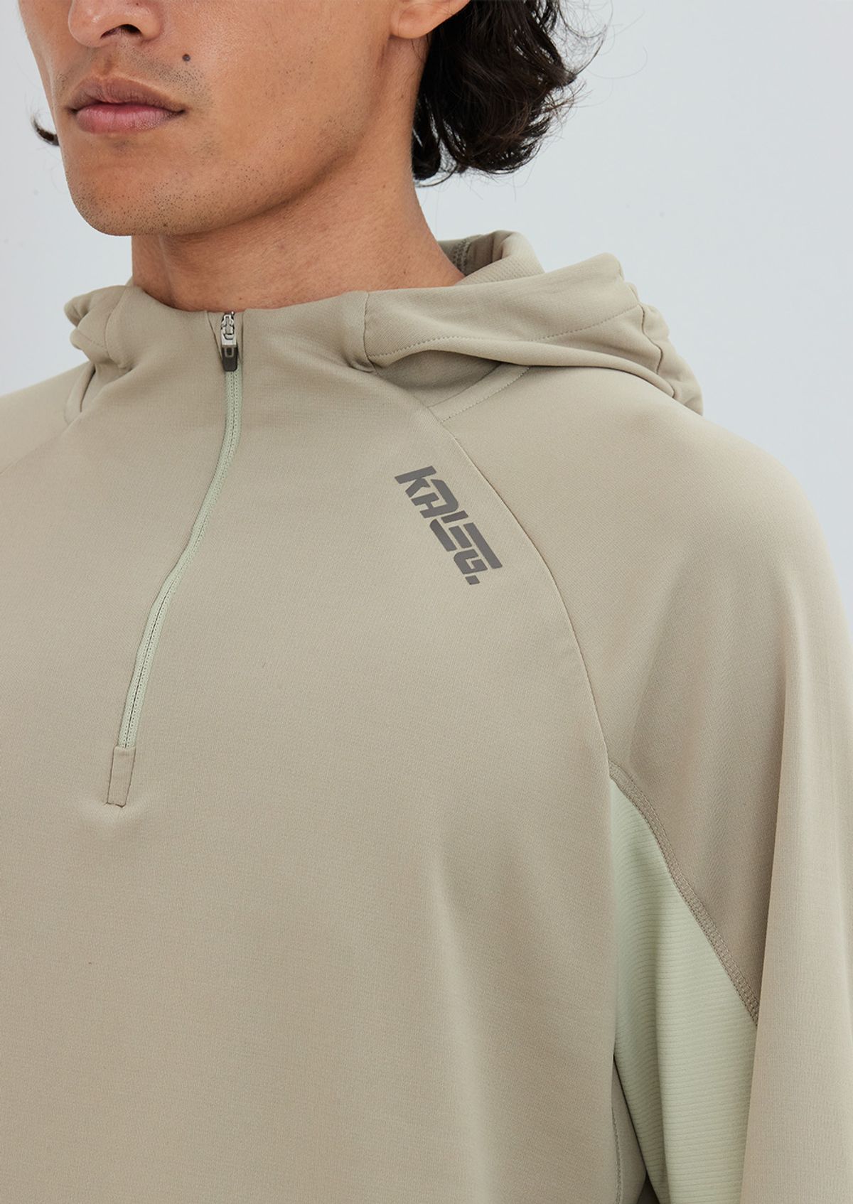 칼렉(KALEG) MENS AIR BLADE HALF ZIP T SHIRTS (ATHLETIC) LIGHT KHAKI