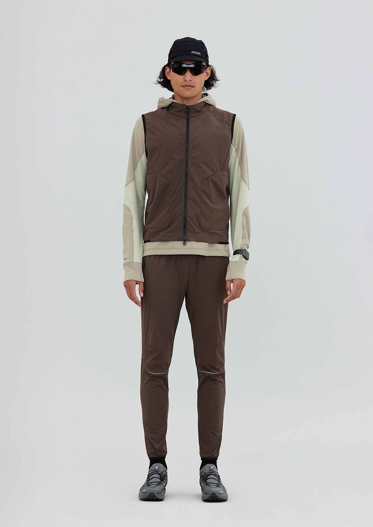 칼렉(KALEG) MENS AIR BLADE RUNNING PANTS MILD BROWN