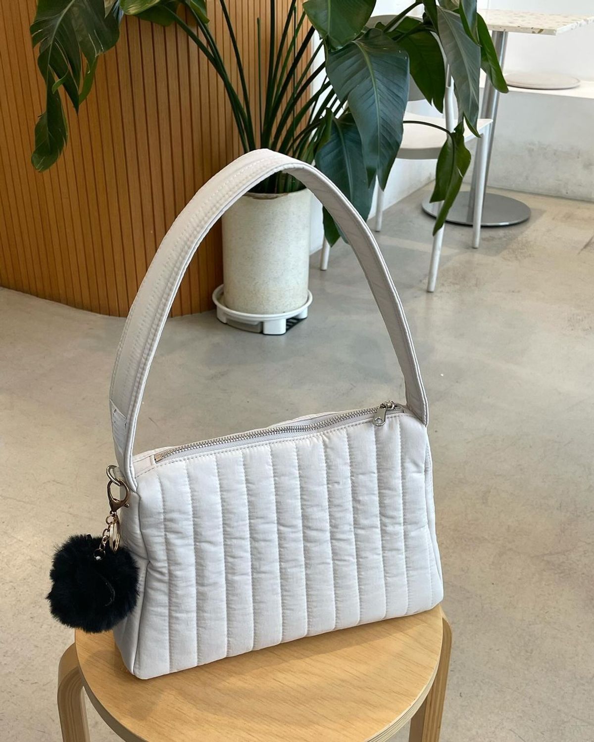 아이띵소(ITHINKSO) COZY NEAT BAG _ PUFFY 코지 니트백 _ 퍼피