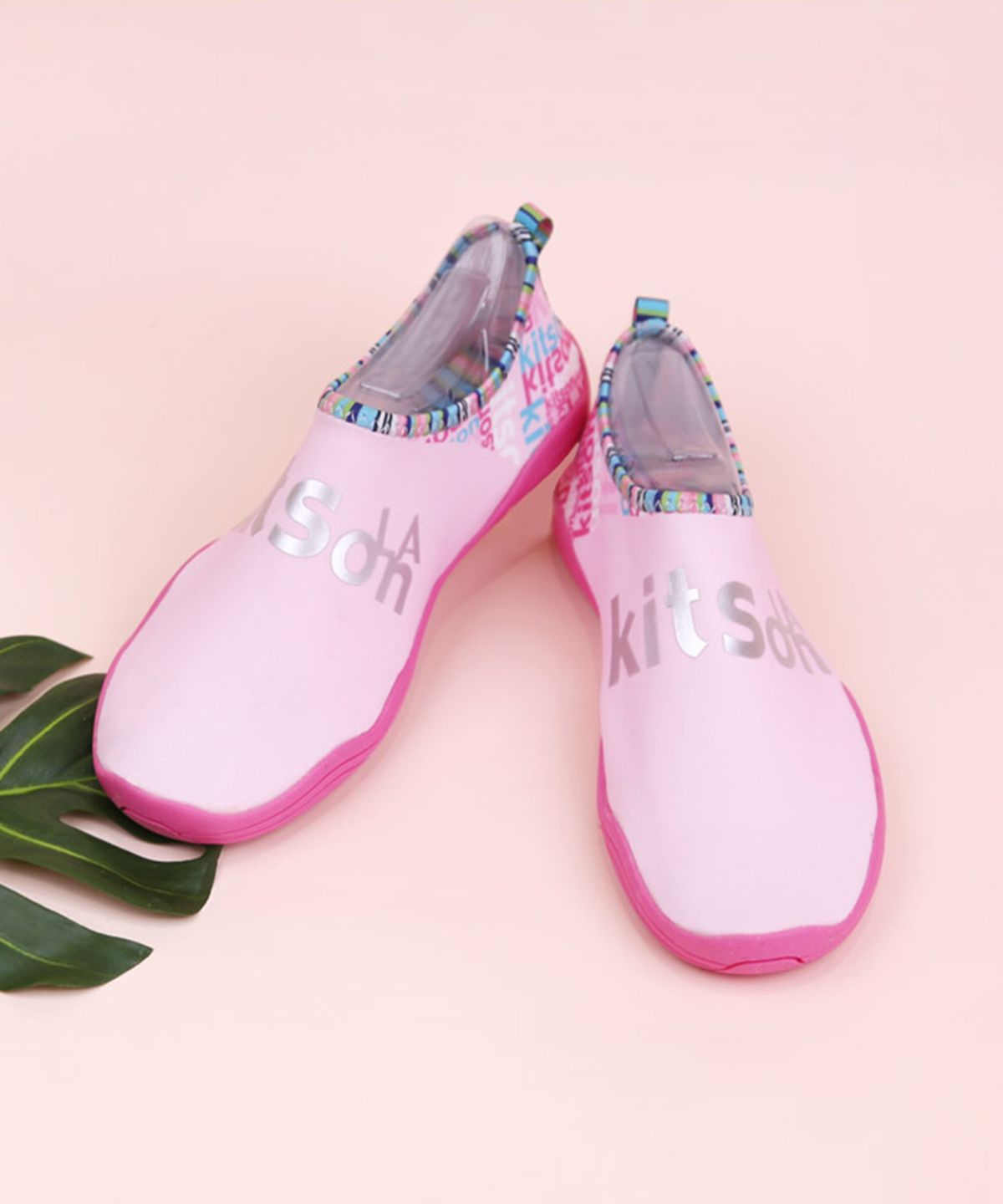 키슨(KITSON) 카멜리 여성 아쿠아슈즈 핑크