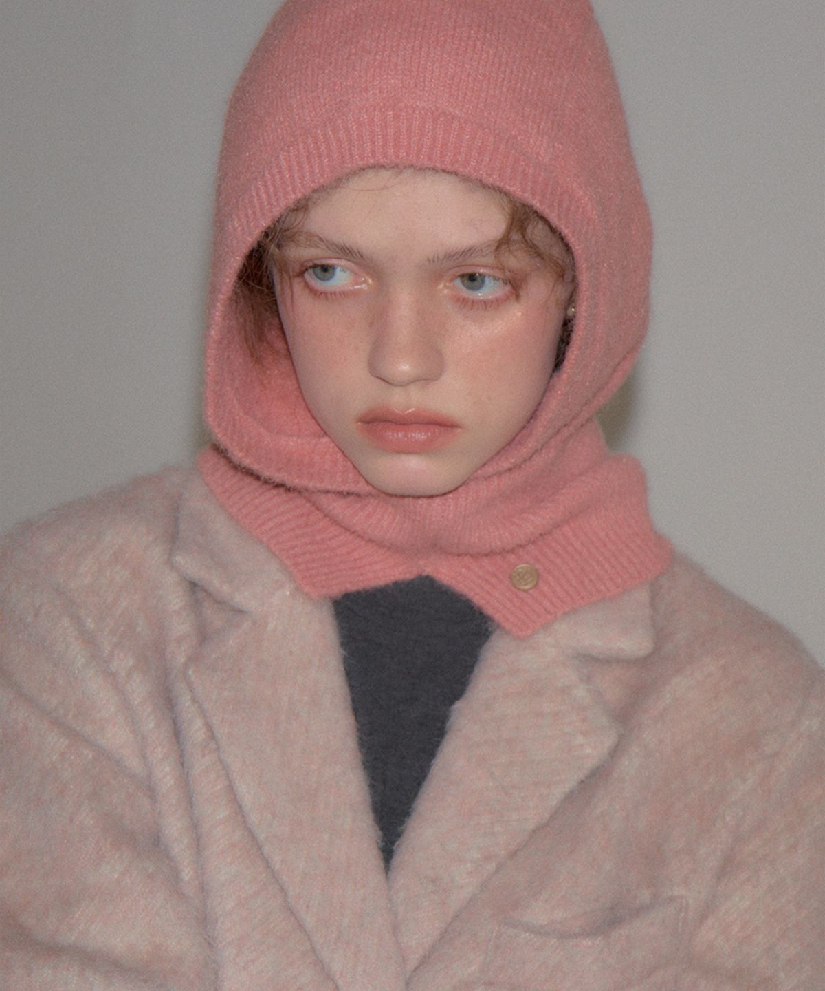 살롱 드 욘(SALON DE YOHN) Logo Rivet Balaclava_ Pink