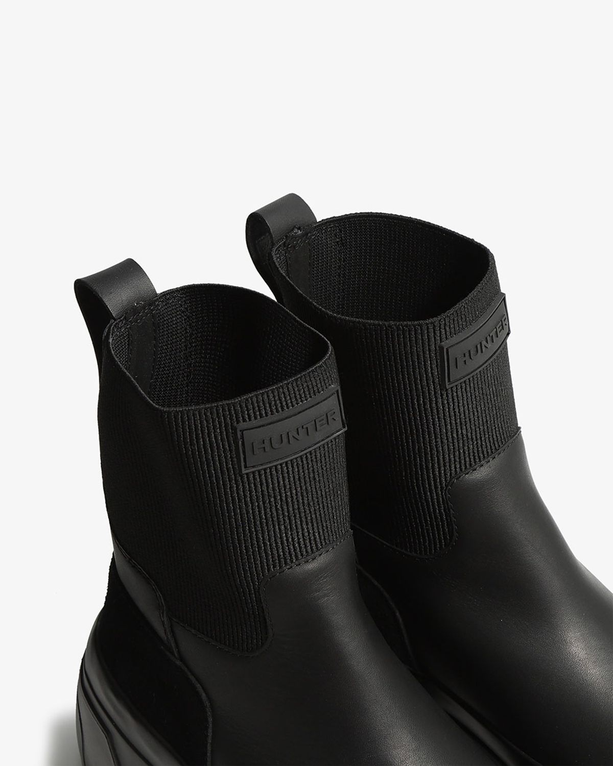 헌터(HUNTER) [UNISEX] 익스플로러 첼시 플랫폼 부츠 - 블랙 WFS1000LPYBLK