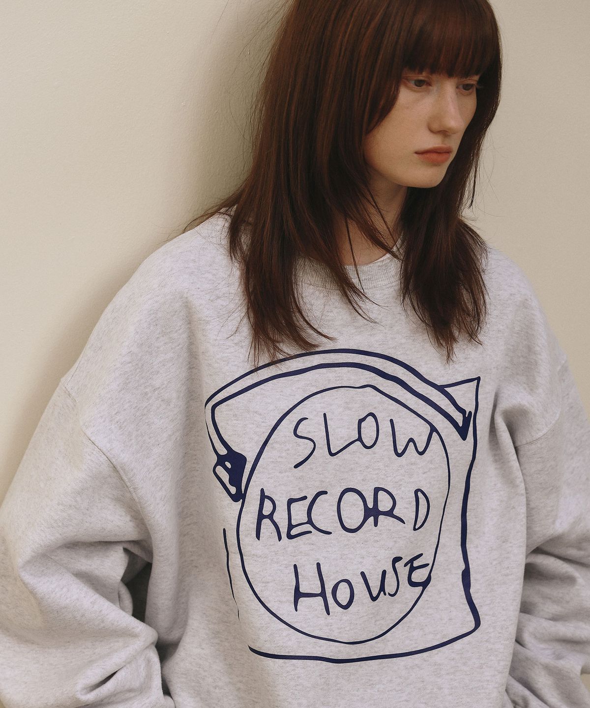 슬로우 레코드 하우스(SLOW RECORD HOUSE) 레코드 스웻셔츠_화이트멜란지
