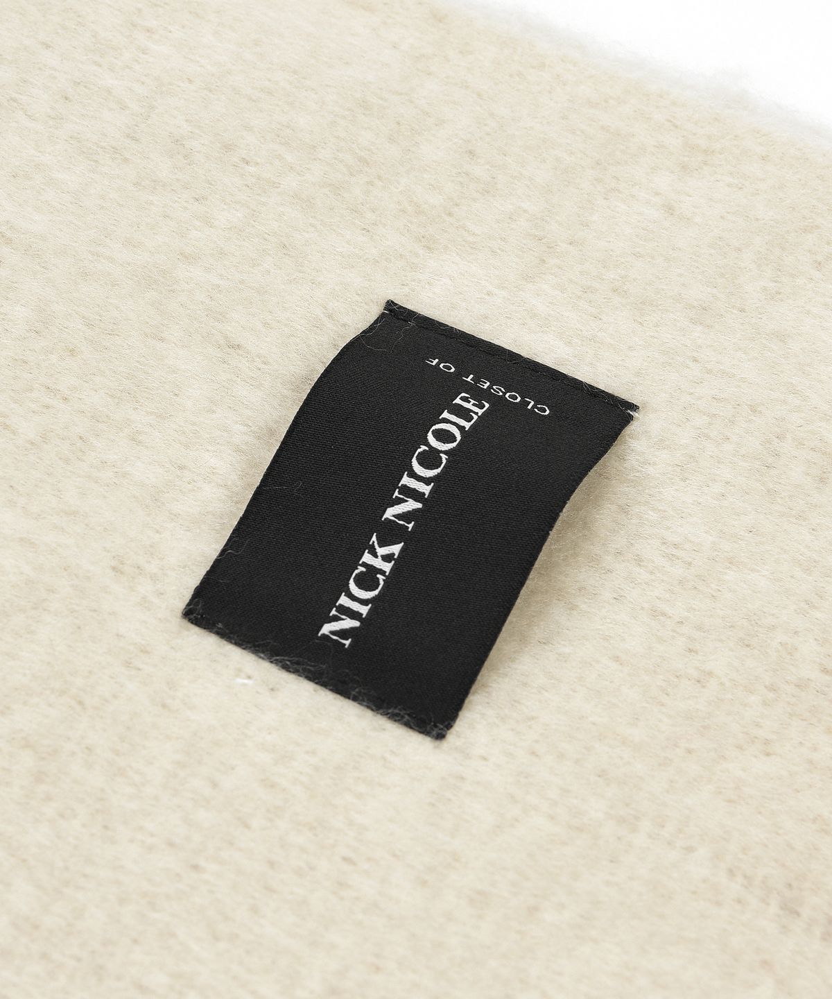 닉앤니콜(NICK&NICOLE) PREMIUM BOLD SOFT MUFFLER_LIGHT BEIGE
