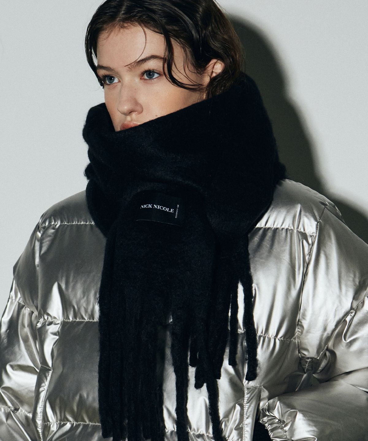 닉앤니콜(NICK&NICOLE) PREMIUM BOLD SOFT MUFFLER_BLACK