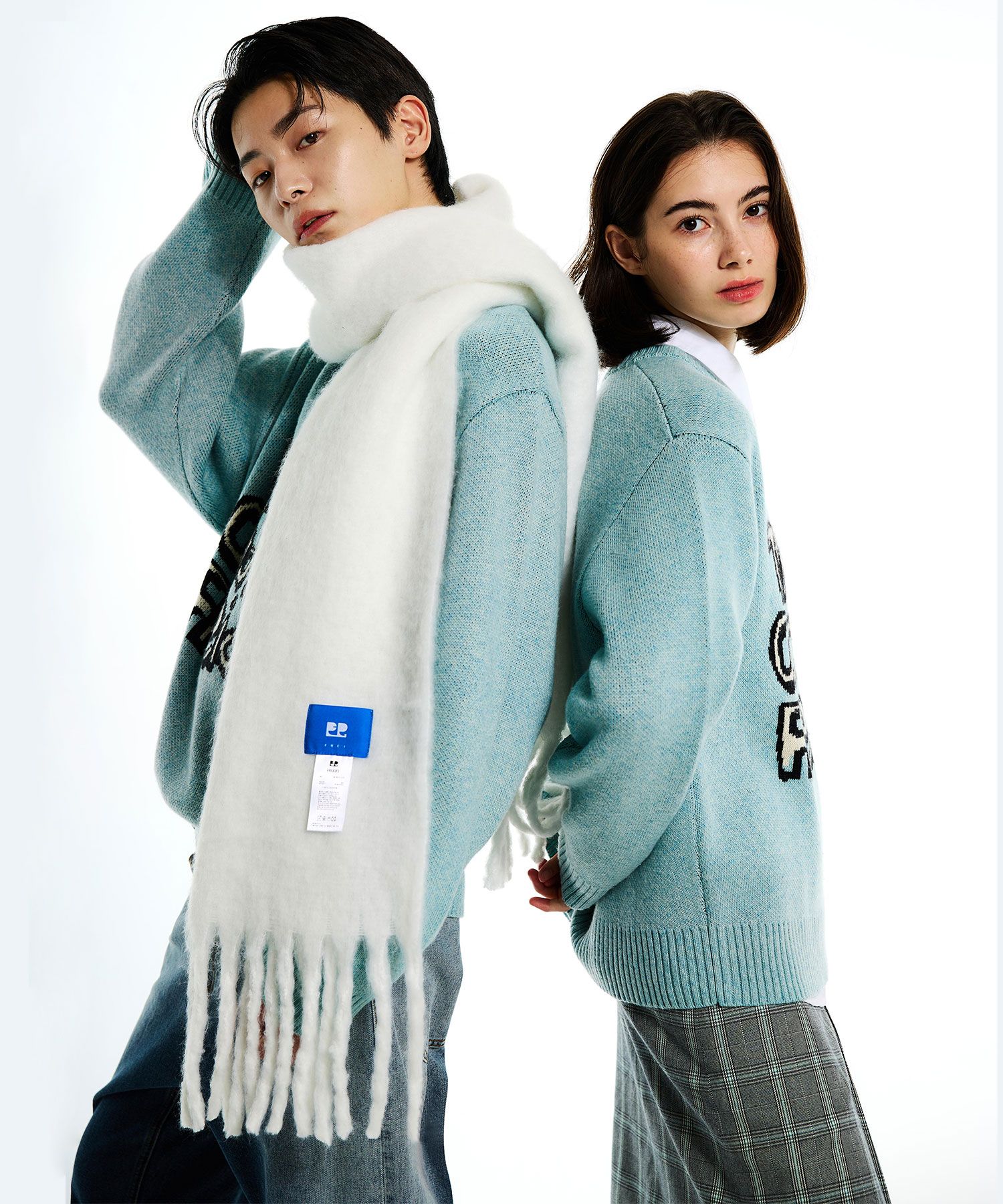 MUSINSA | FREI Fringe wide muffler (WHITE)